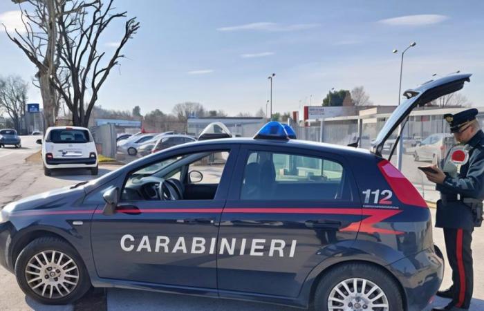 Contra-traffic variant to escape the carabinieri