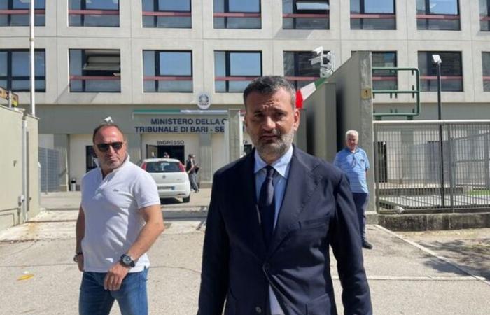 Mafia in Bari, Decaro and Emiliano in court for trial start