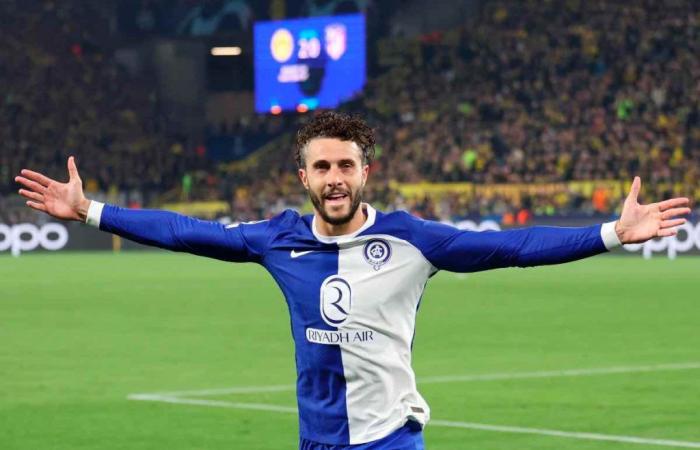 a foreign club complicates the Azzurri’s plans