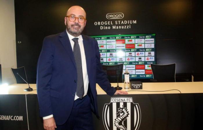 Cesena, Di Taranto presented: “For me it is a source of pride to be here”