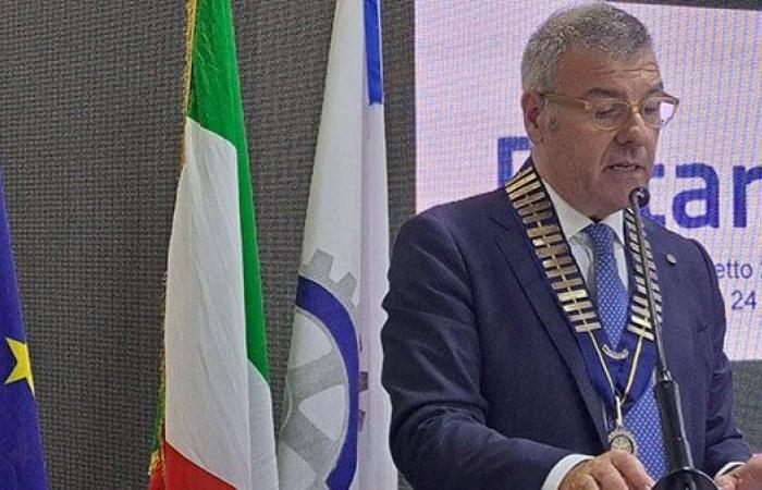 Raffaele Brescia Morra is the new President of the Rotary Club Salerno Picentia
