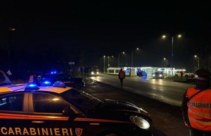 Drugs and alcohol on the streets of Reggio Emilia: 7 young people in trouble