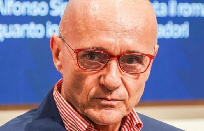 Rumors about Ilary Blasi or Michelle Hunziker replacing Signorini at Gf Vip, but Codacons thunders against Mediaset