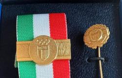The Gold Medal for Athletic Valor was awarded by CONI in memory of Fabrizio Meoni