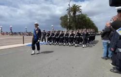 In Taranto, celebration for the swearing-in of the 403 Navy and Carabinieri students. Crosetto: “Don’t be heroes, be just”
