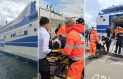 Ship against the quay of the port of Naples. Skidded by a gust of wind: 29 injured, including G7 soldiers