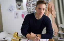 Faenza, the story of fashion designer Nicola Bacchilega: «The work at Versace, the rebirth from the flood, up to the red carpets of Los Angeles, Miami and Dubai»