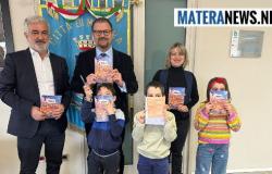 the tourist guide for children presented! The details