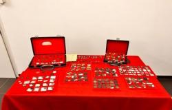 The finds recovered by the Carabinieri are at the Archaeological Museum of Reggio