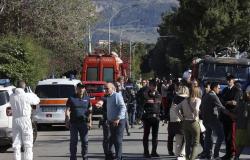 Casteldaccia, sixth worker seriously injured: gas poisoned like the five victims working in the sewers