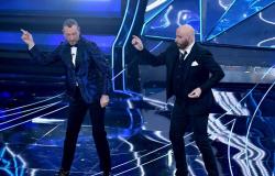 John Travolta and the shoes at Sanremo 2024, Rai asks for damages and does not pay