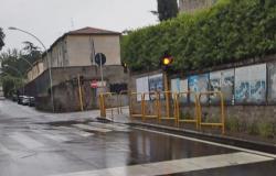 “Five traffic lights flashing at the intersections with Via del Pilastro, it’s very dangerous…”