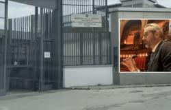Extraordinary search in the Foggia prison, drugs and mobile phones recovered. La Salandra: “There is a government”