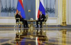 Putin-Pashinyan meeting in Moscow | TRT Italian