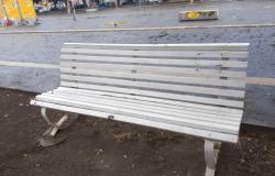 Catania, the white bench in Piazza Palestro stolen from the license plate