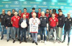 Macerata volleyball toasts with Fisiomed: «In A2 also thanks to them» (Video)