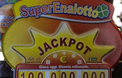 In Naples with 2 euros he wins over 100 million in the Superenalotto
