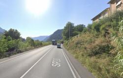Road accident during the night in Borgo a Mozzano: two young people end up in hospital
