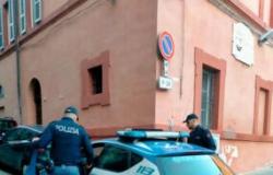 Perugia, a 65-year-old reported for threats and possession of a “nunchaku”