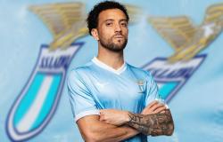 Lazio today plays with a shirt that takes us back to May 12th 50 years ago