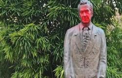 Statue of Aldo Moro defaced in Padua and anti-Israel writings: three Levant militants searched