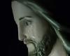 Turin, tears on the face of the statue of Christ. And the faithful cry out for a miracle