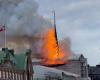 Copenhagen, fire devastates the seventeenth-century stock exchange, symbol of the city