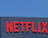 Netflix beats expectations and fills up with subscribers but the stock falls in the pre-market From Investing.com