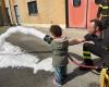 Velletri – “Fireman for a day”: visit of the little ones from Nanny’s nursery to the command of the Fire Brigade