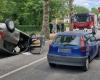 Godego Castle. Scary accident between three cars, one overturns: a pregnant woman injured