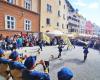 Flag-wavers and musicians from Santa Rosa in Austria at the Rattenberg medieval festival