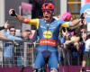 Giro d’Italia 2024, Jonathan Milan gives no chance and dominates the sprint in Andora