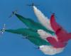 Trenitalia Puglia offers twenty thousand seats to watch the Frecce Tricolori show in Trani