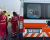Truck-car accident on the A21 motorway in Piacenza, one dead and 7 intoxicated: truck was transporting paracetic acid
