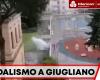 Children from Giugliano steal fire extinguishers and use them to play in the playground area