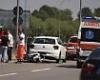 Accident at the roundabout in via Milano-Gronda nord, motorcyclist injured
