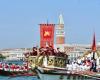 Venice celebrates the Sensa: the San Marco basin invaded by the procession of historic boats
