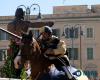 Palio delle Contrade, Santa Maria in Castello wins: images of the parade and the race