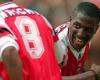 Former Arsenal footballer Campbell has died: he was 54 years old and ill. He also wore the Everton shirt
