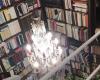 “The paper room”: a magical bookshop in Palermo, at the base of a bell tower