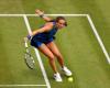 WTA Birmingham, Lucia Bronzetti comesback against Magdalena Frech and reaches the round of 16