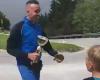 «I won the Trento Bondone without competing»: story of the spectator who saves the race for the driver – VIDEO – Sport