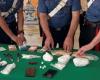 Cocaine among the cigarettes, 19-year-old with no criminal record arrested, 400 grams of drugs and 11,500 euros in cash in his home