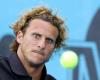 Diego Forlán, a genius on the football pitch and a cyclone on the tennis pitch