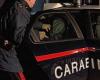 Naples Chiaia and historic center: repeated thefts among banks and law firms. He entered undisturbed and then fled calmly. Carabinieri arrest 45-year-old