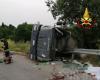 VENETO – Concrete mixer overturns at the junction: the 30-year-old driver dies