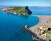 journey among equipped beaches with native wines • Wonders of Calabria