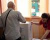 The polls are open in Lecce for the run-off: high-voltage challenge between Poli Bortone and Salvemini