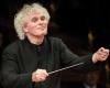 Simon Rattle makes his debut at the Ravenna Festival leading the Chamber Orchestra of Europe