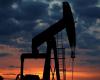 Oil prices rise on supply risks